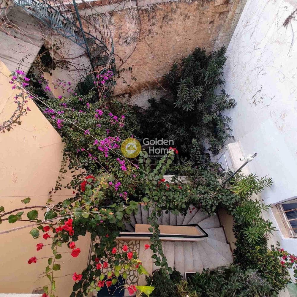 House in Strefi, Exarchia - Neapoli — Photo 7 of 8