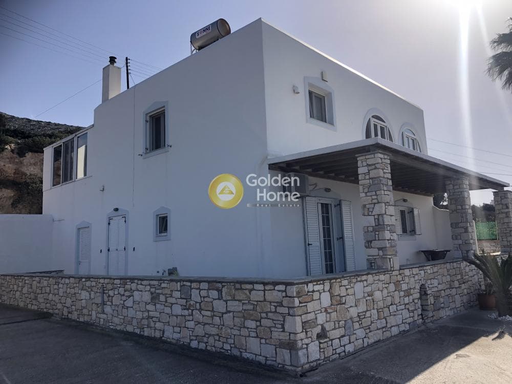 House in Sarakiniko, Paros — Photo 4 of 25