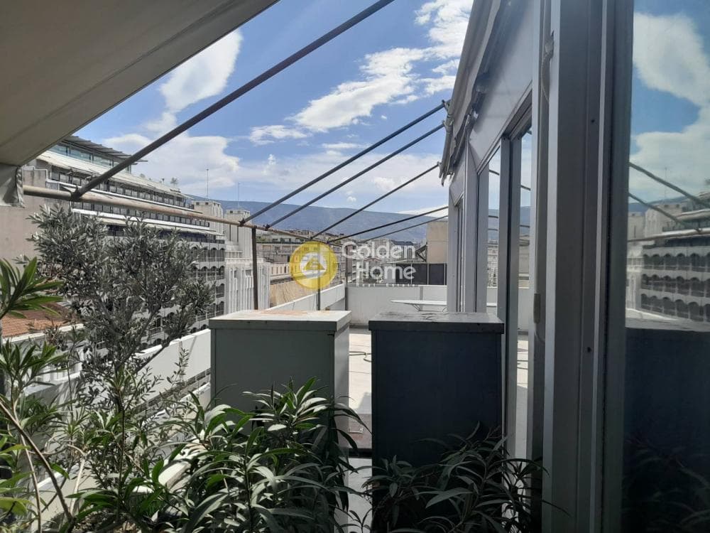 Office in Omonoia, Kentro — Photo 1 of 9
