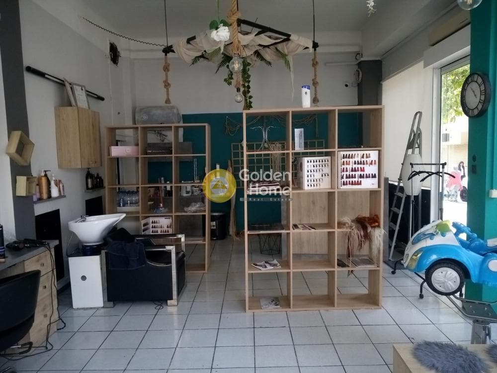 Retail Store in Agia Sofia, Piraeus — Photo 4 of 9