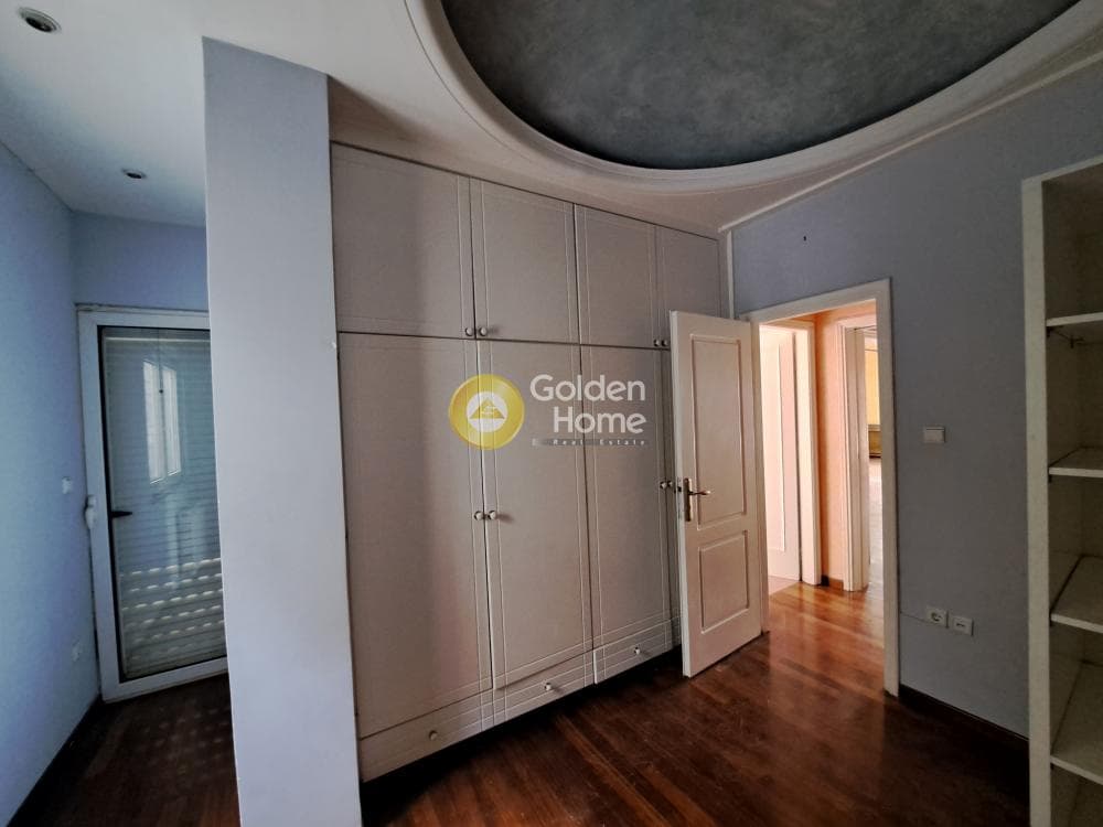 Apartment in Ampelakia, Alimos — Photo 1 of 15