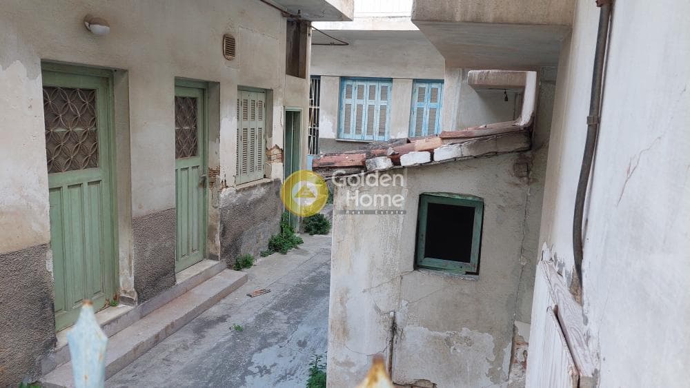 Building Plot in Kaminia, Piraeus — Photo 1 of 2