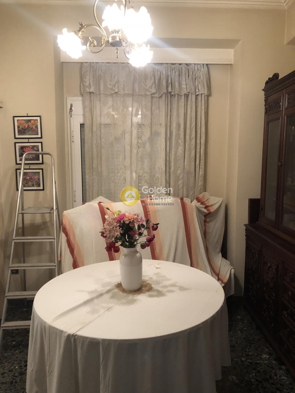 Apartment in Center, Nikaia — Photo 1 of 18