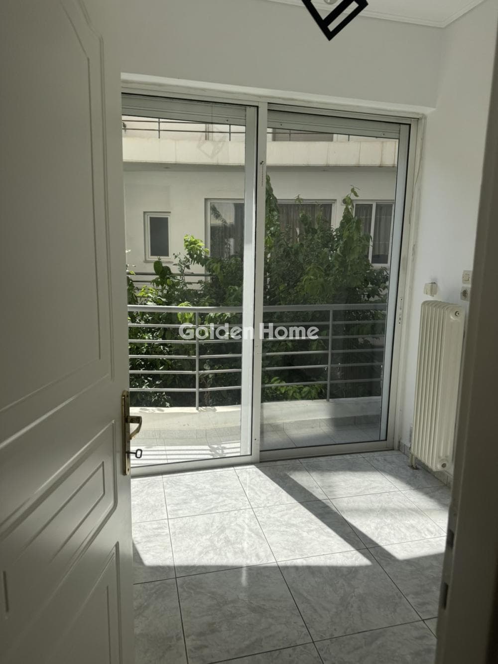 Apartment in Agios Ioannis, Neos Kosmos — Photo 9 of 11