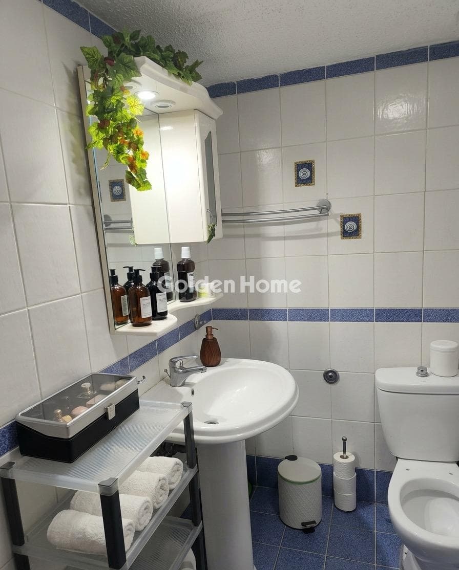 Apartment in Nireas, Rafina — Photo 8 of 10
