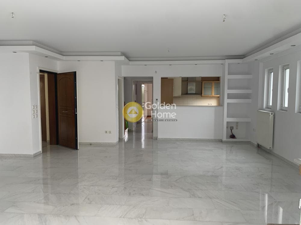 Apartment in Center, Vouliagmeni — Photo 5 of 28