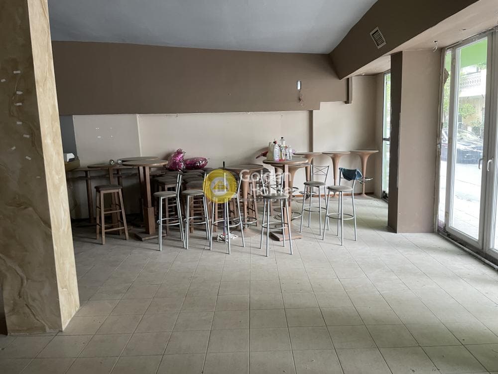 Retail Store in Center, Stavroupoli — Photo 18 of 25