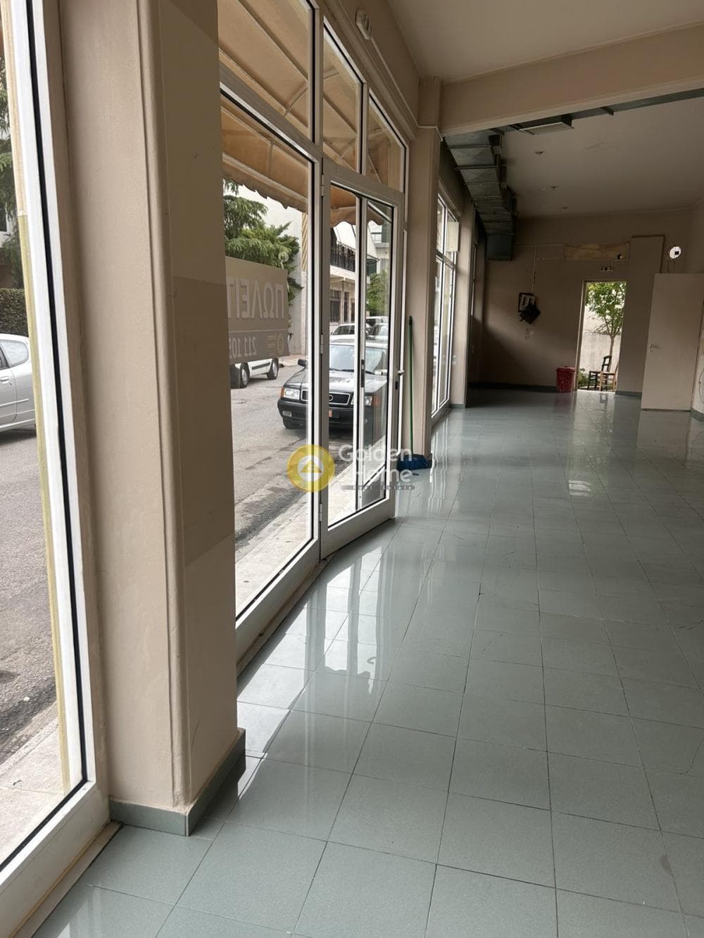 Retail Store in Pirgouthi, Acharnes — Photo 1 of 5
