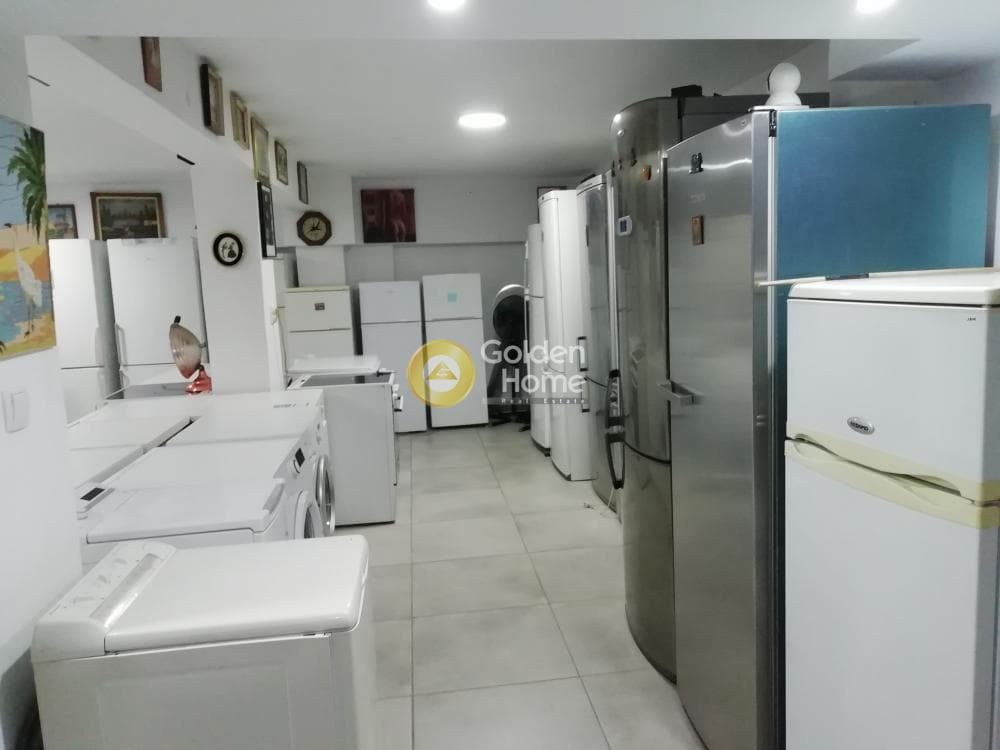 Κατάστημα στην Λόφος Φιλαρέτου, Καλλιθέα — Φωτογραφία 1 από 8