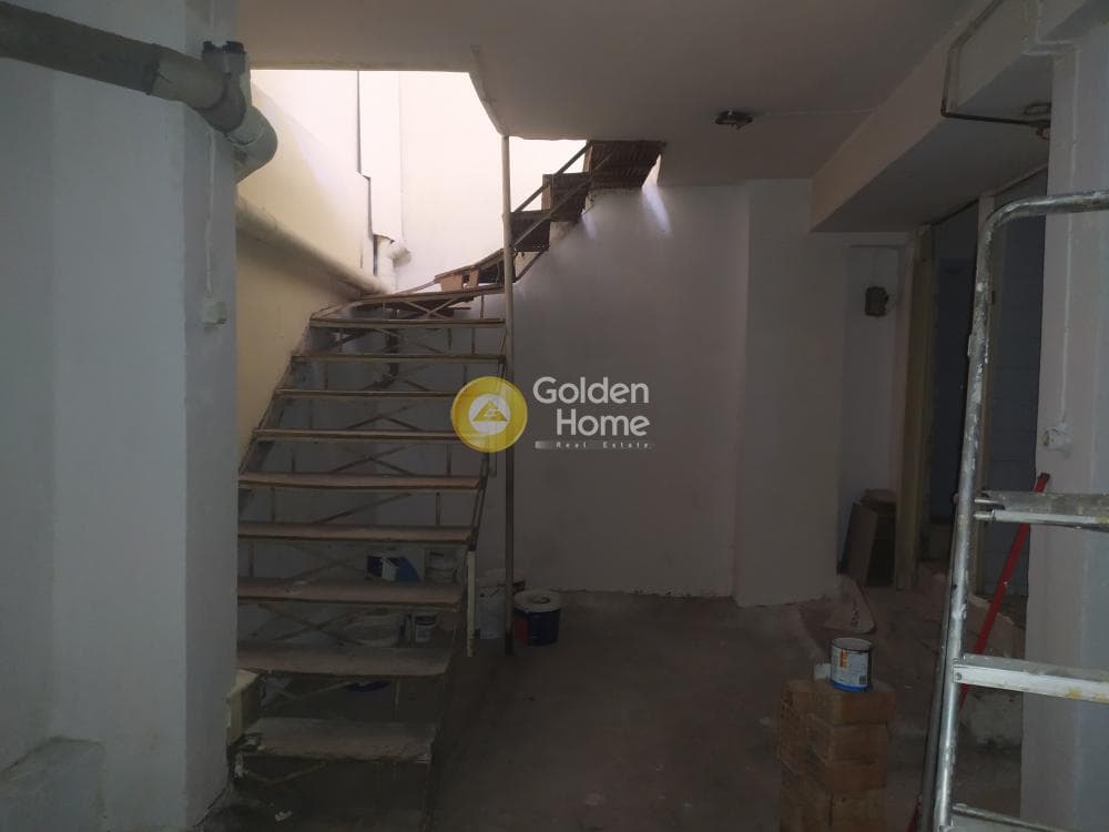 Retail Store in Eleftherias square, Koridallos — Photo 16 of 19