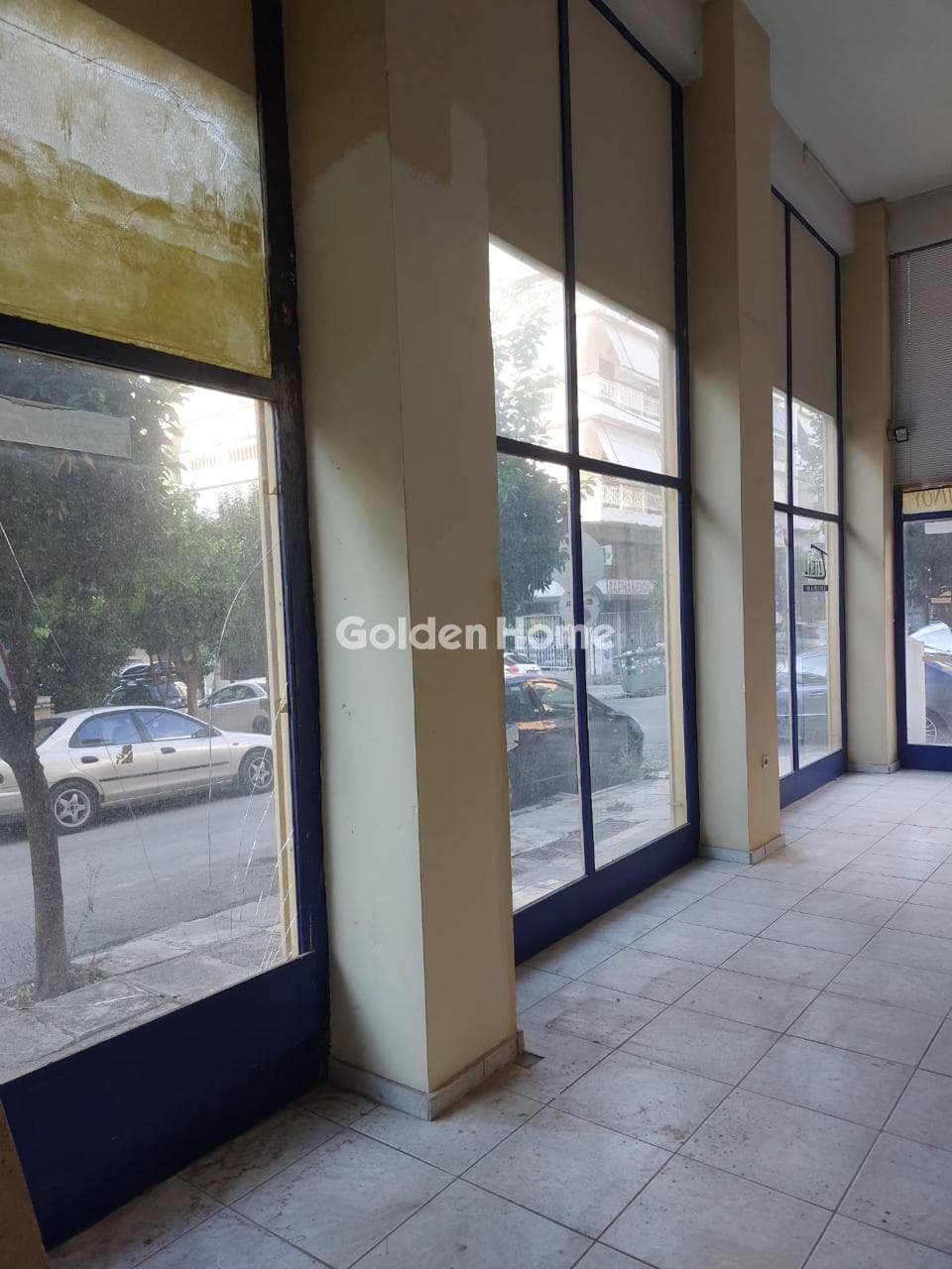 Retail Store in Eleftherias square, Koridallos — Photo 2 of 19