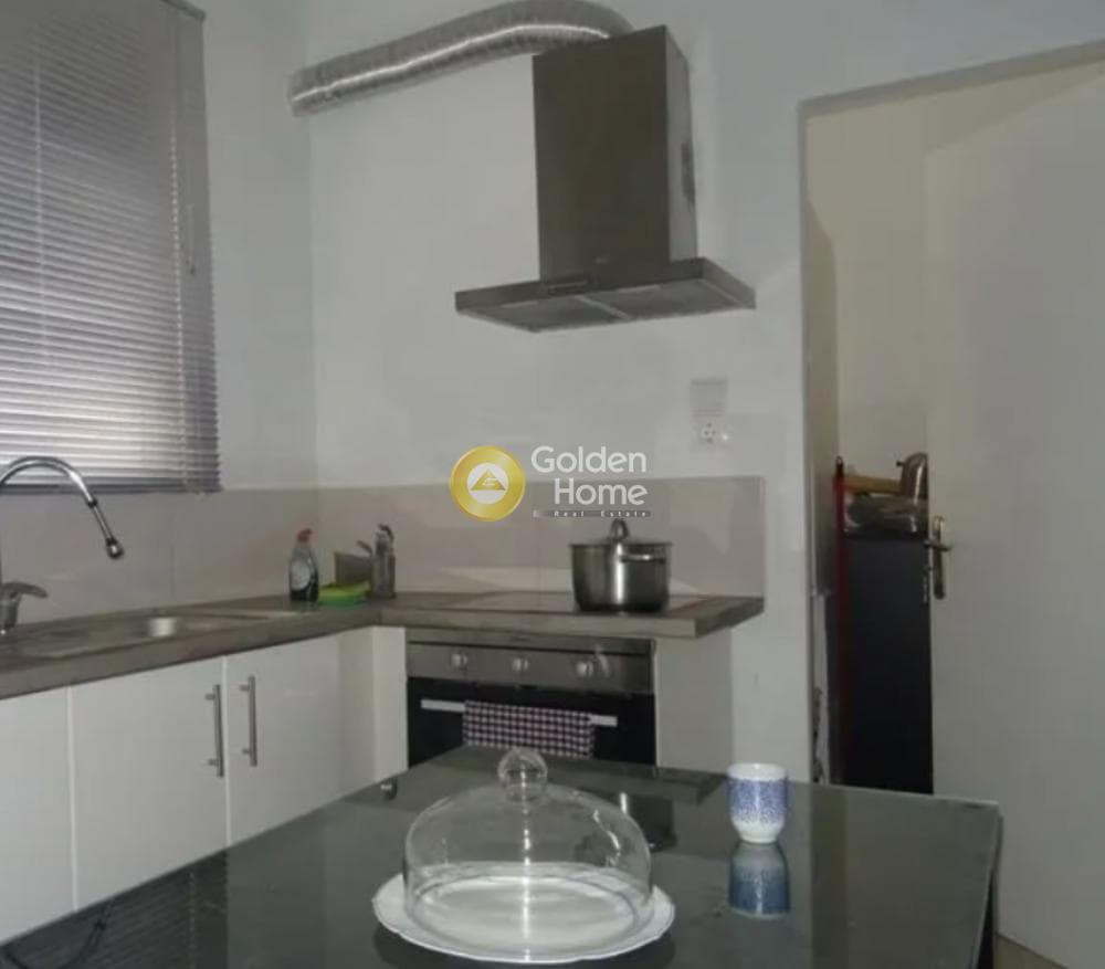 Apartment in Kokkinia, Nikaia — Photo 2 of 3