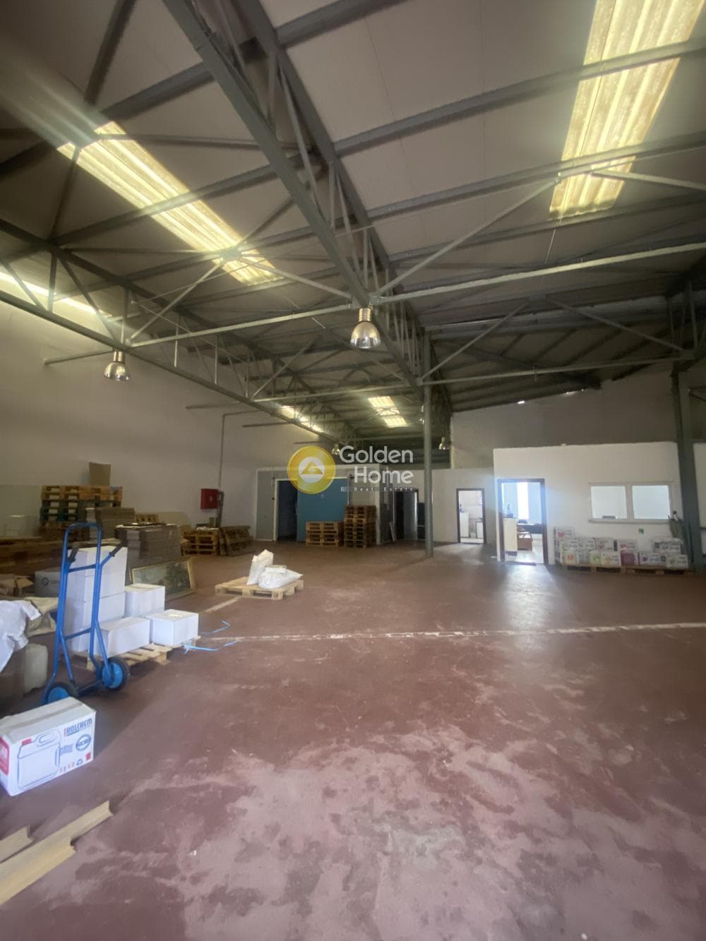 Industrial Space in Nea Politia, Evosmos — Photo 1 of 13