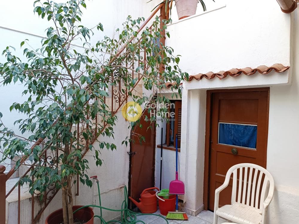 House in Charokopou, Kalithea — Photo 1 of 13
