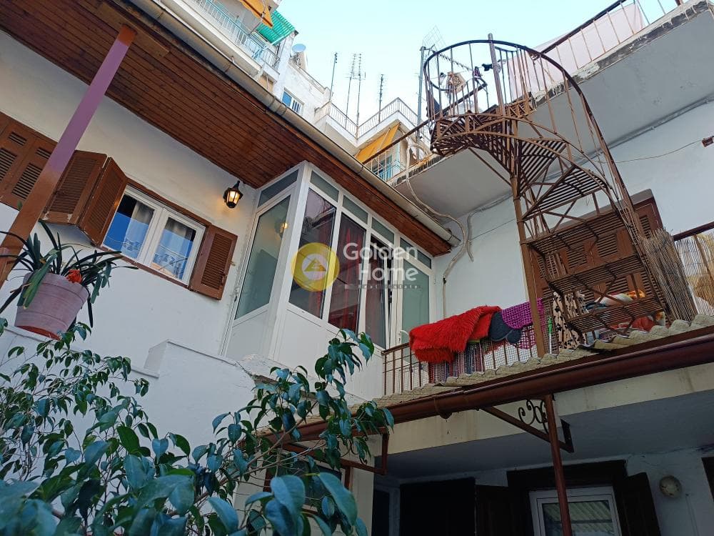 House in Charokopou, Kalithea — Photo 11 of 13