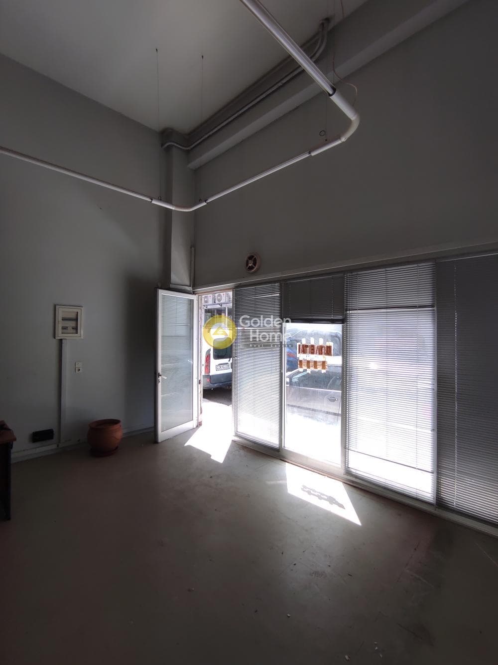 Retail Store in Agios Ioannis, Neos Kosmos — Photo 4 of 23