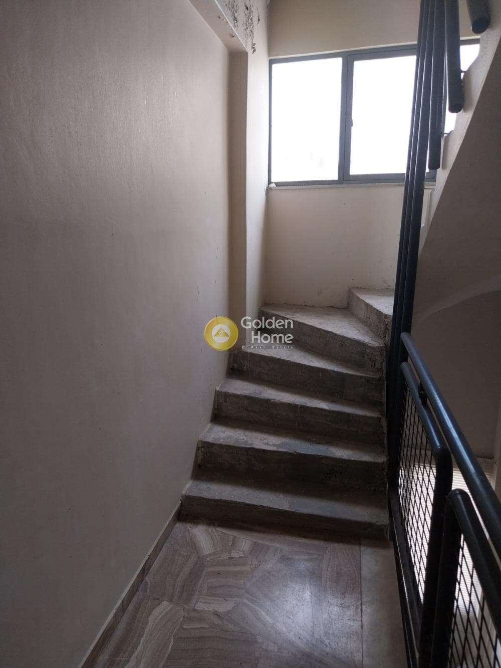 Apartment in Amfiali, Keratsini — Photo 10 of 10