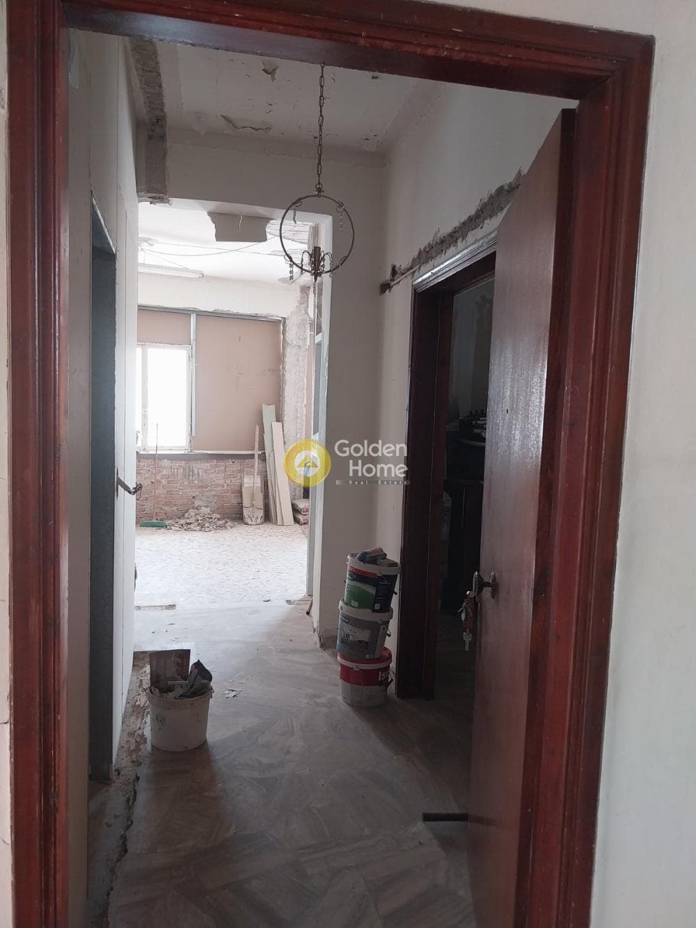 Apartment in Amfiali, Keratsini — Photo 1 of 10