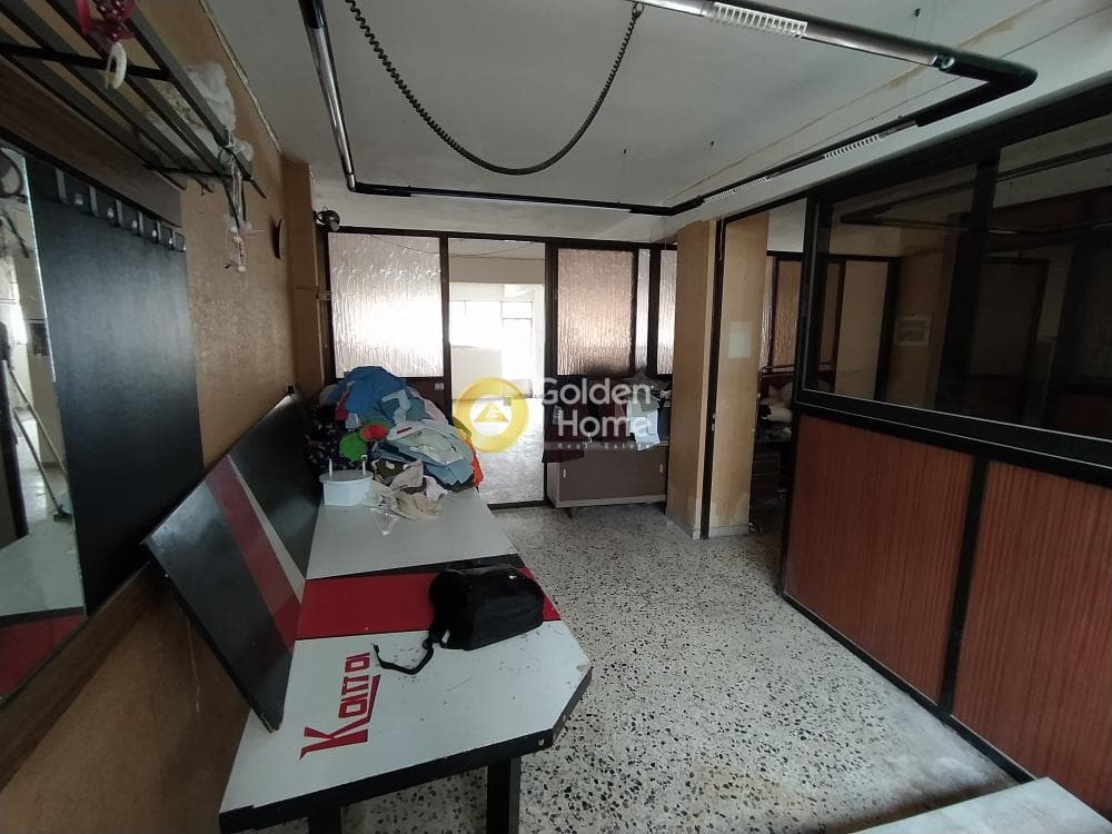 Αποθήκη στην Νεάπολη, Νίκαια — Φωτογραφία 2 από 24