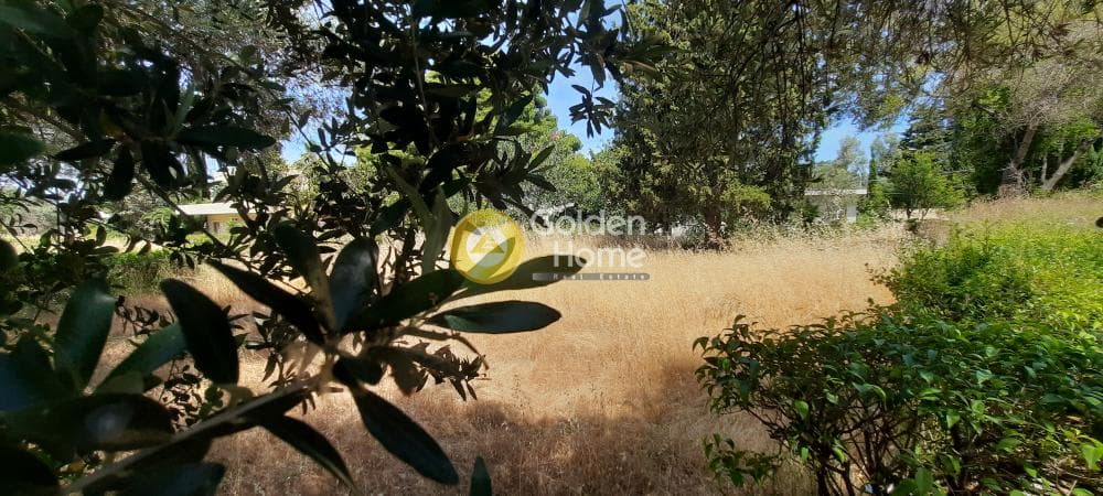 Οικόπεδο στην Όριο Βριλησσίων, Μαρούσι