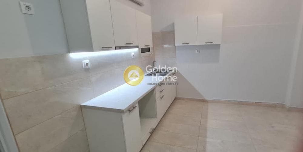 Apartment in Leof. Liosion, Attiki — Photo 2 of 12