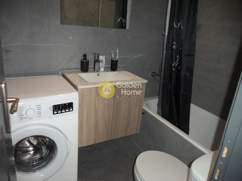 Apartment in Center, Aigio — Photo 13 of 25