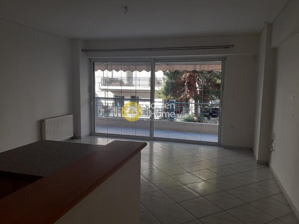 Apartment in Cemetery, Nikaia — Photo 1 of 13