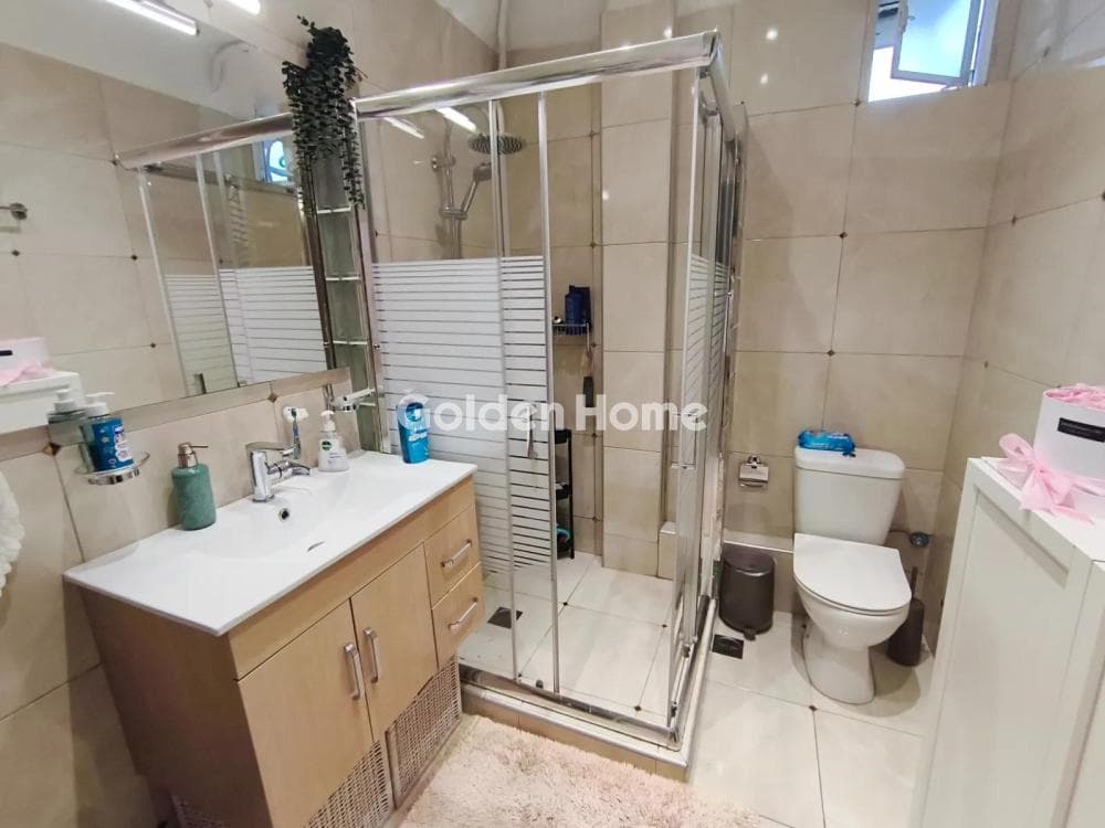 Apartment in Evgenia, Keratsini — Photo 18 of 18