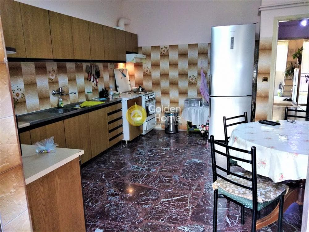 Apartment in Megala Sxoinia A, Acharnes — Photo 2 of 23