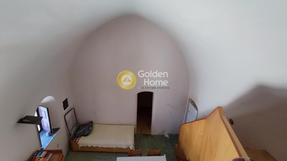 House in Center, Santorini — Photo 9 of 15