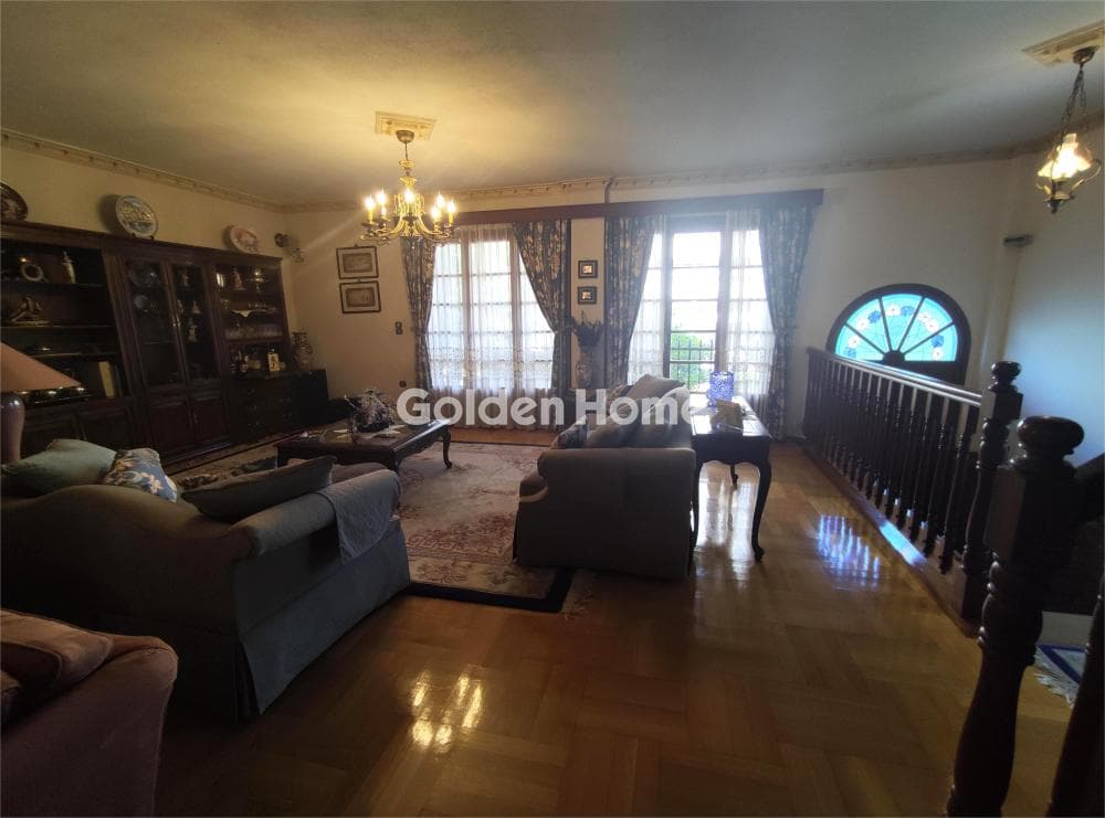 House in Center, Alimos — Photo 3 of 45