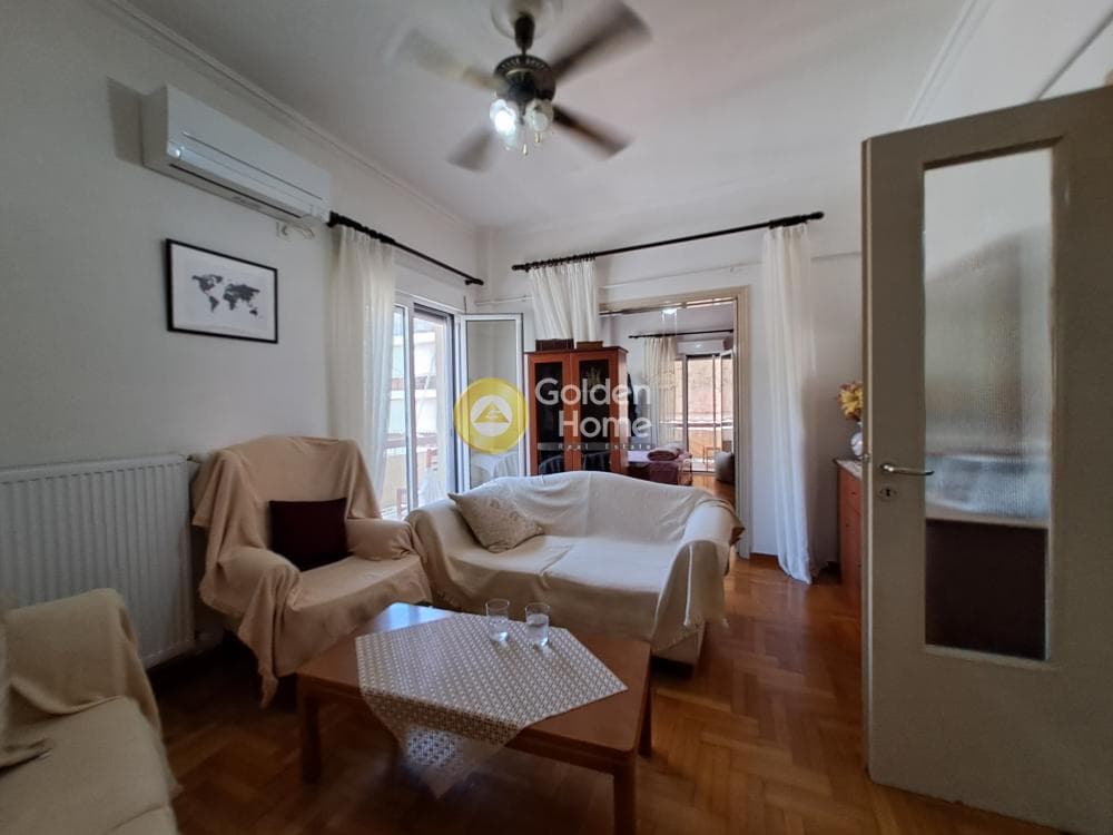 Apartment in Center, Neos Kosmos — Photo 1 of 30
