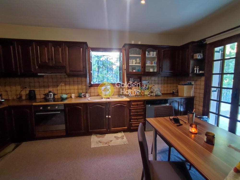 Apartment in Megala Sxoinia A, Acharnes — Photo 1 of 17