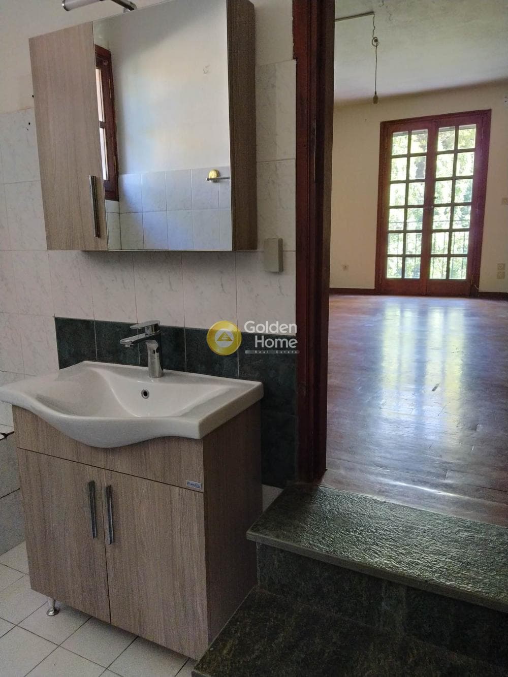 Apartment in Megala Sxoinia A, Acharnes — Photo 9 of 17