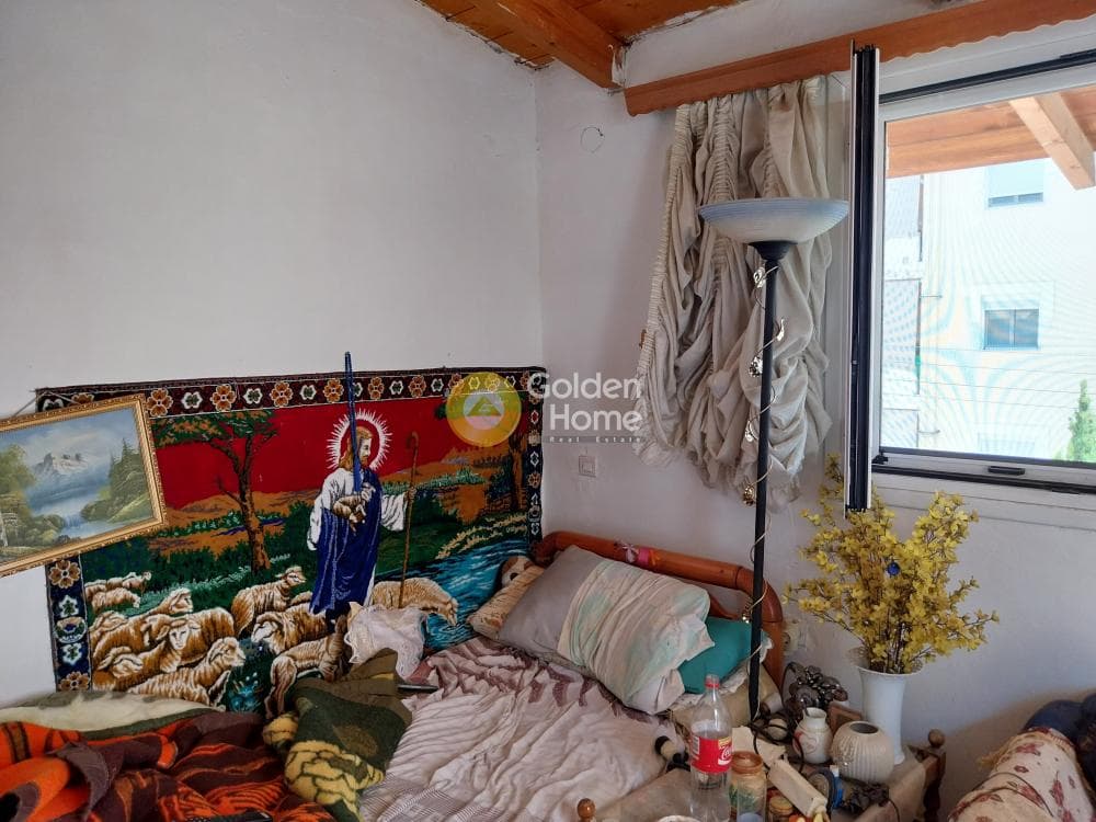 Apartment in Amfiali, Keratsini — Photo 4 of 14