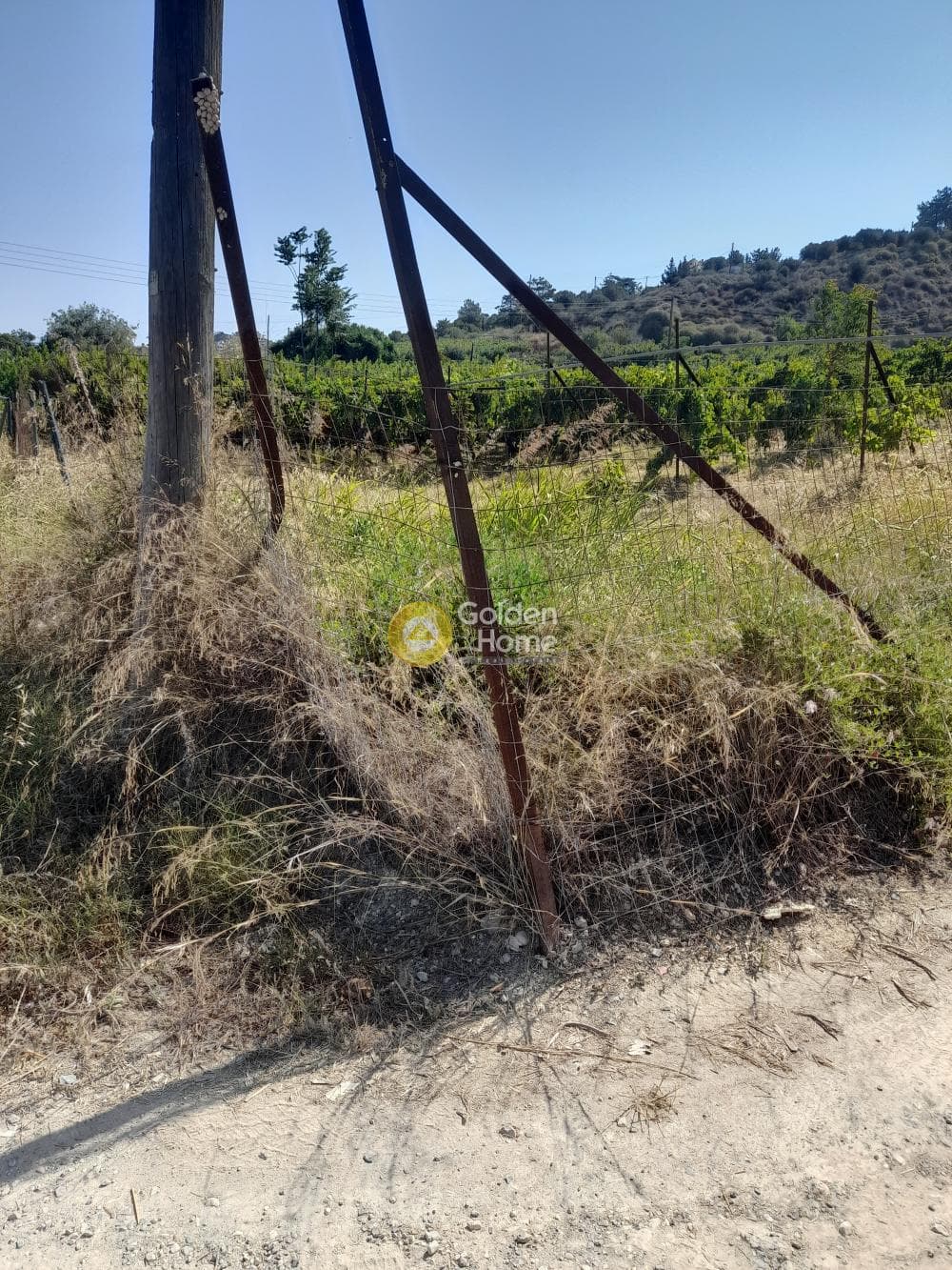 Οικόπεδο στην Μαλάδες, Τέμενος — Φωτογραφία 1 από 4