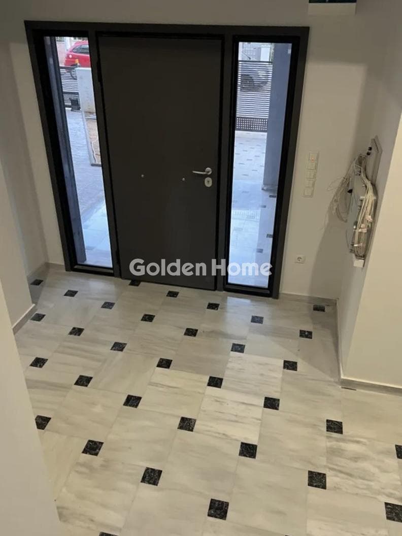 Apartment in Center, Petroupoli — Photo 10 of 10