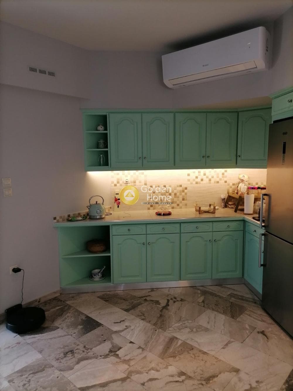 Apartment in Kaminia, Piraeus — Photo 15 of 34