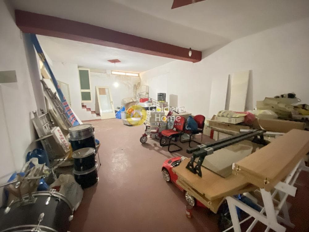 Κατάστημα στην Τουρκοβούνια, Κερατσίνι — Φωτογραφία 6 από 10