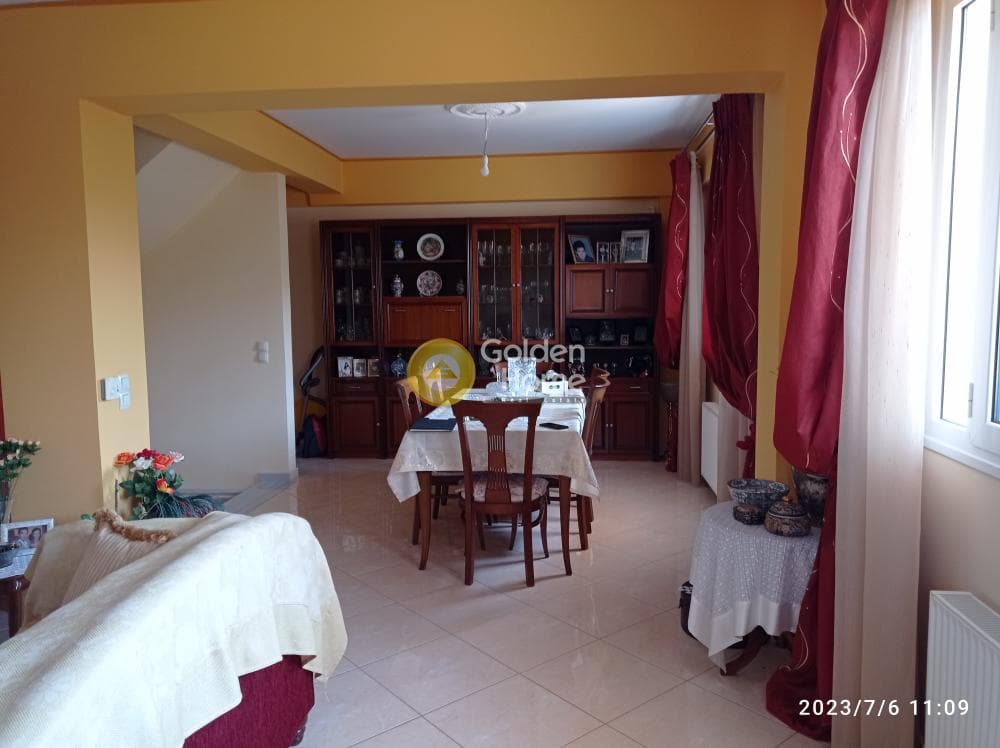 House in Lamprika, Koropi — Photo 3 of 24