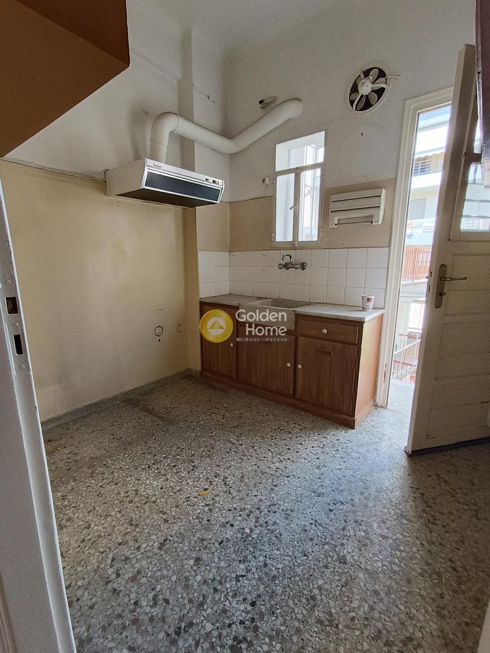 Apartment in Center, Neos Kosmos — Photo 10 of 15
