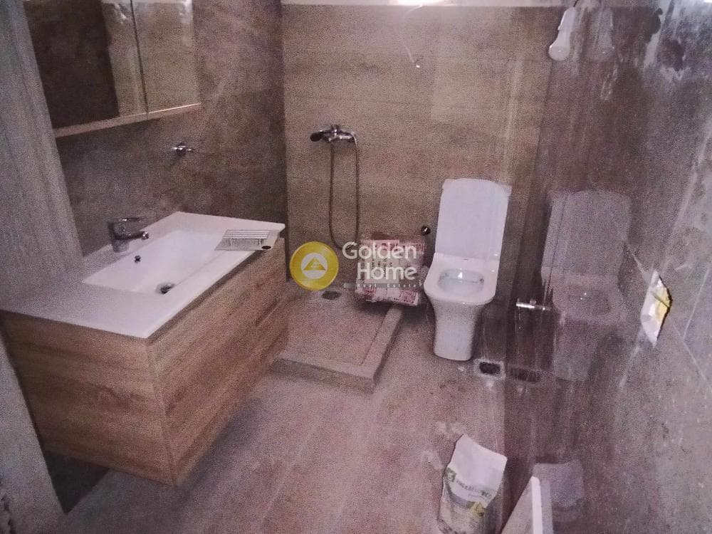 Apartment in Evaggelistria, Nikaia — Photo 9 of 12