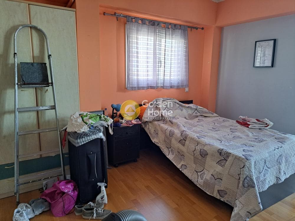 Apartment in Piraiki, Piraeus — Photo 17 of 31
