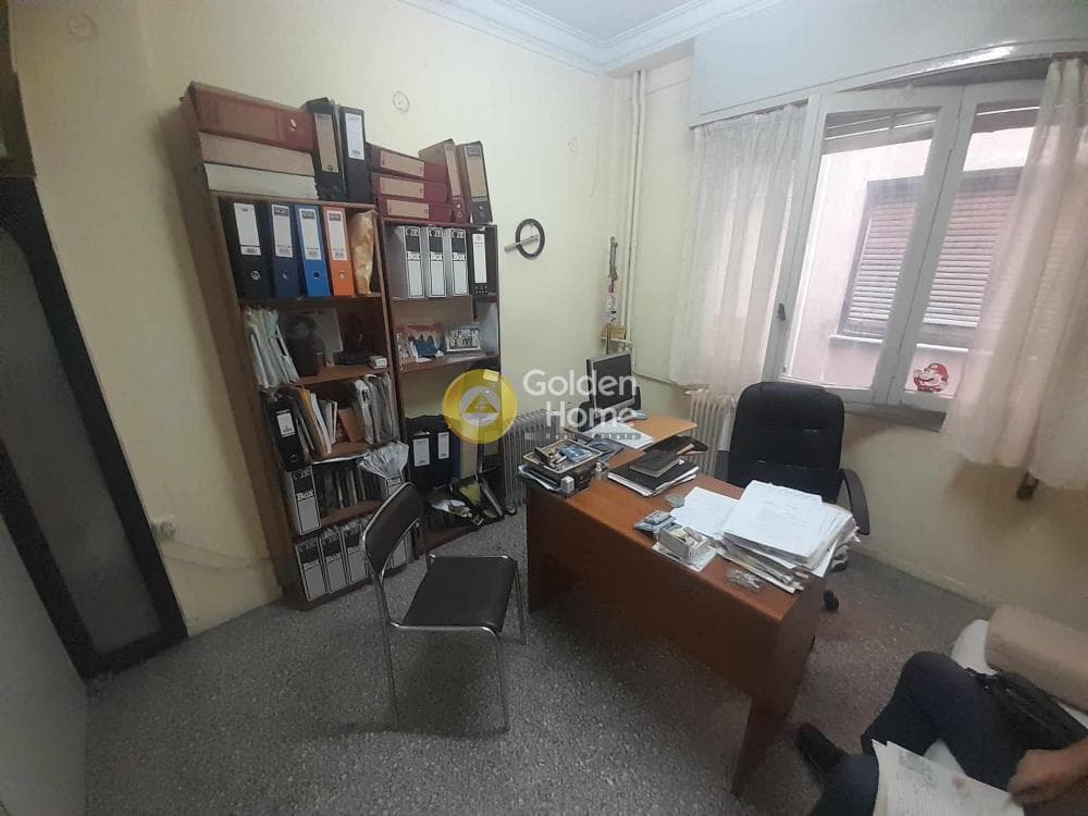 Γραφείο στην Ελιά, Ιστορικό Κέντρο — Φωτογραφία 2 από 3