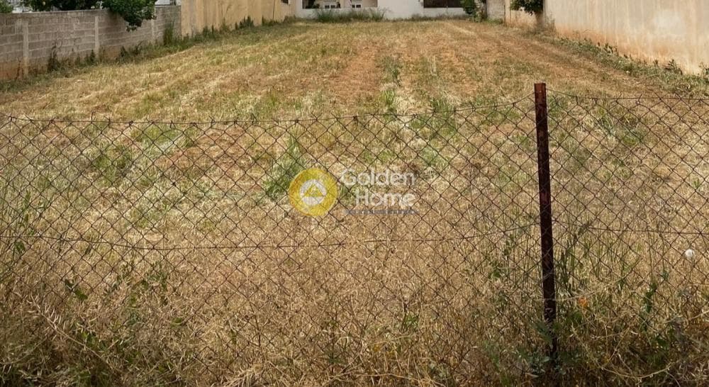 Οικόπεδο στην Αγία Τριάδα, Παιανία