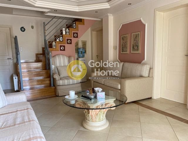 House in Mikrolimano, Lavrio — Photo 21 of 61
