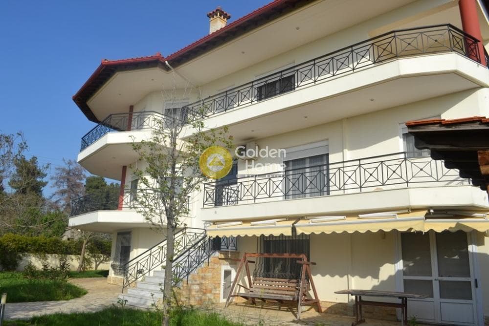 House in Zografou, Moudania — Photo 2 of 32
