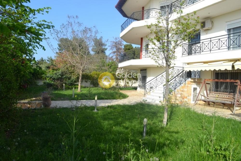 House in Zografou, Moudania — Photo 3 of 32