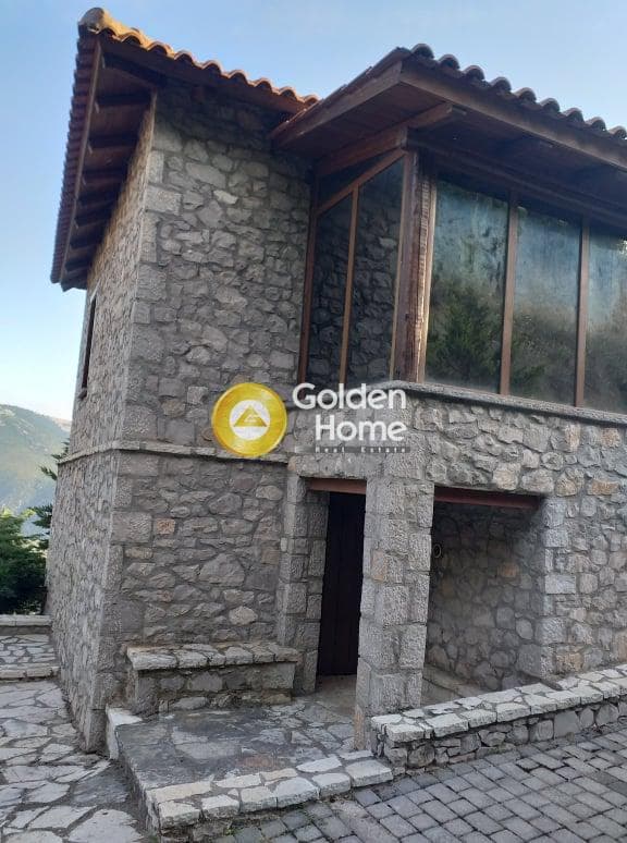House in Arachova, Arachova — Photo 24 of 33