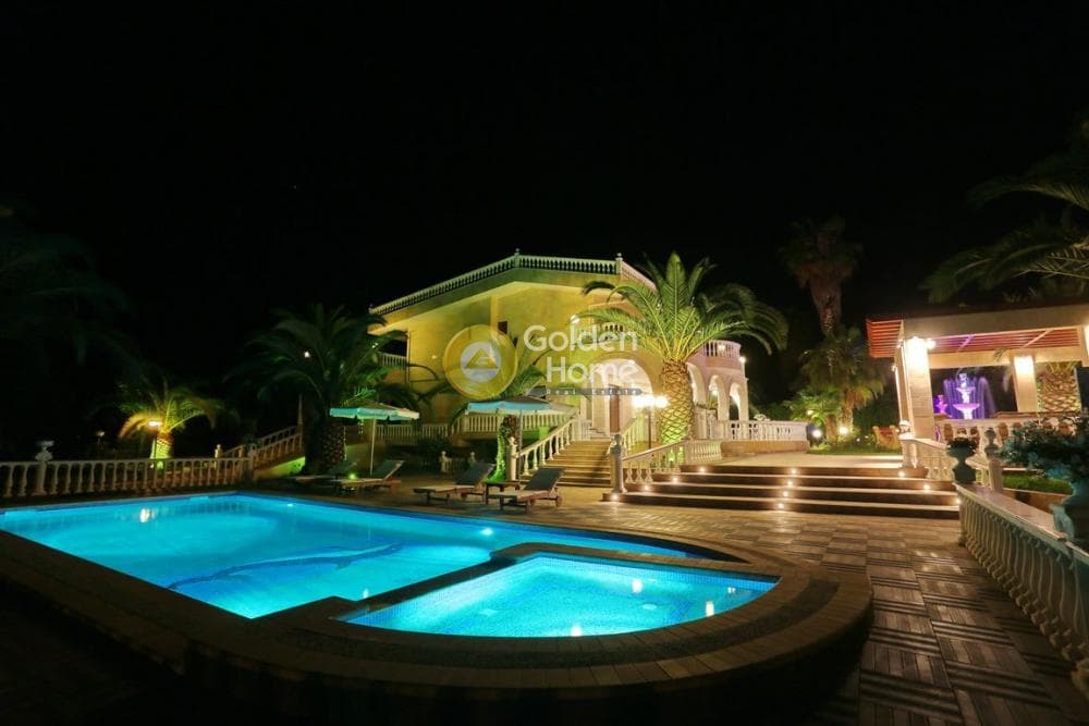 House in Chaniotis, Pallini — Photo 9 of 25